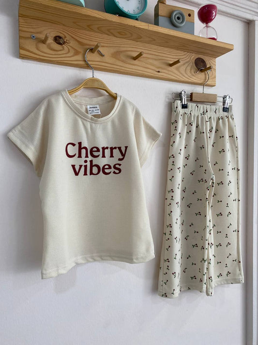 Ensemble „Cherry Vibes“