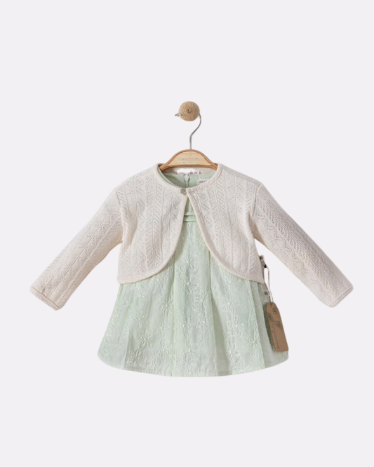 Ensemble robe brodée et cardigan en maille