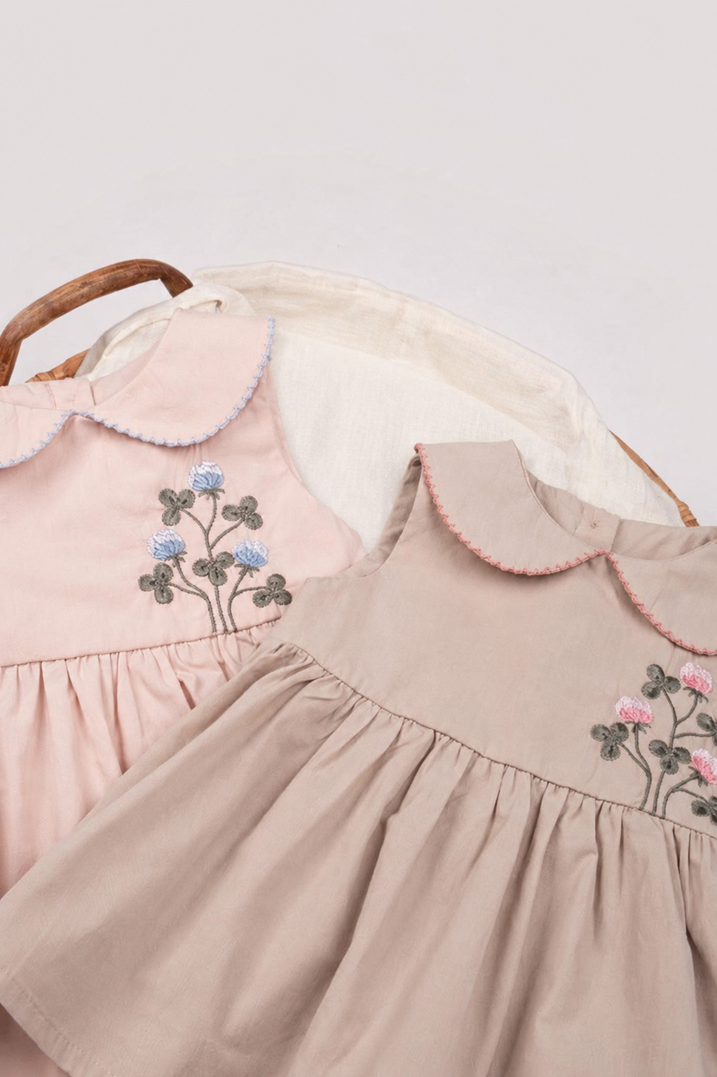 Robe Flora