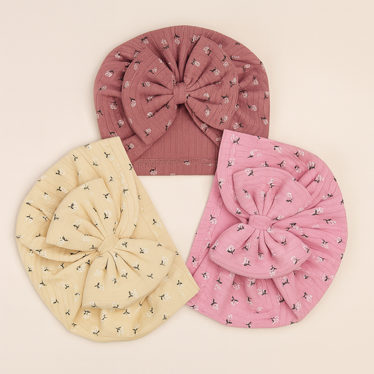 ✨ Turban Bébé avec Nœud & Motif Fleuri – Doux & Élégant ✨