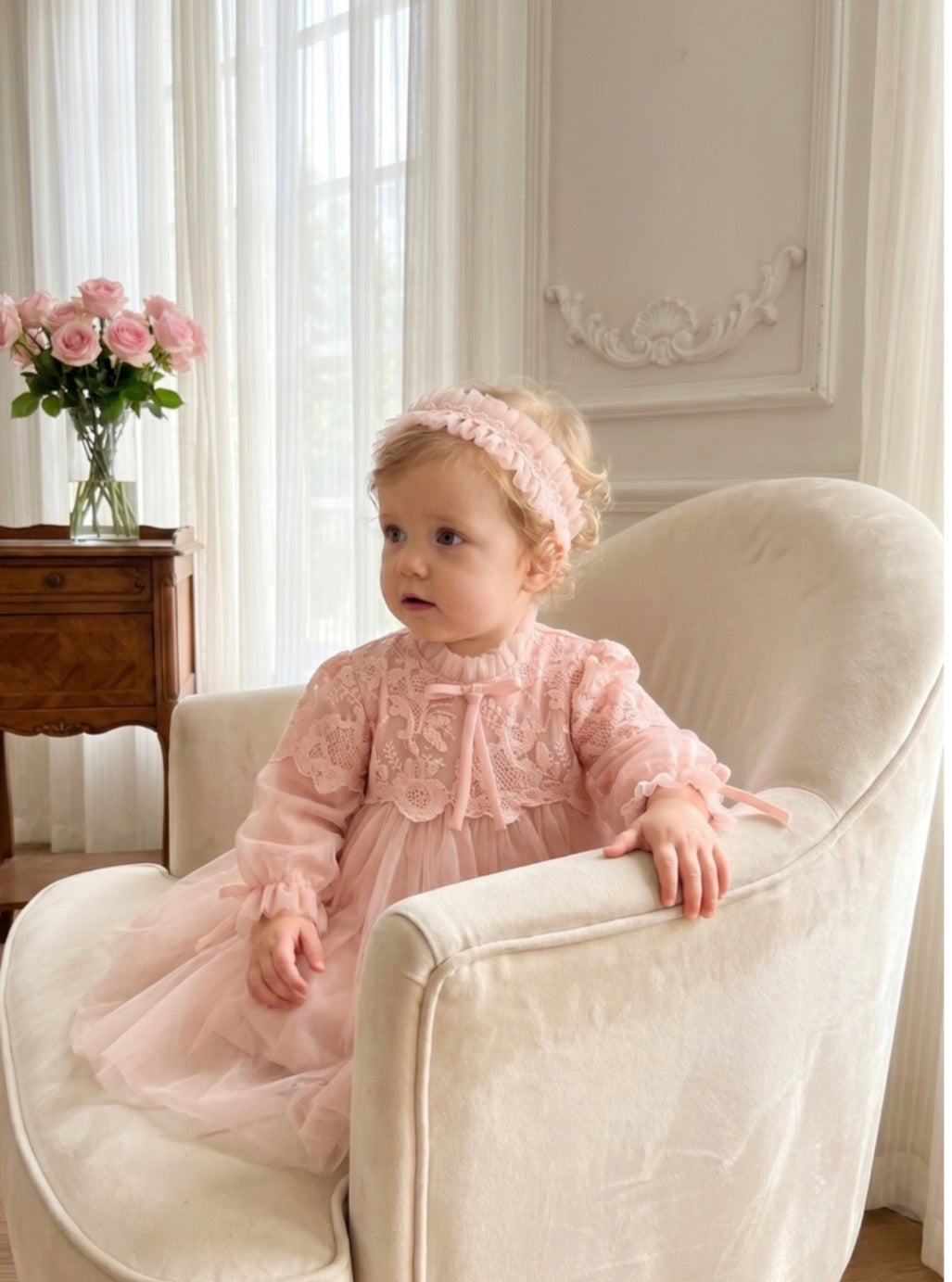 Robe en tulle avec dentelle 9-24m